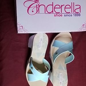 NEW - Light blue platform sandals.  BRAND NEW,